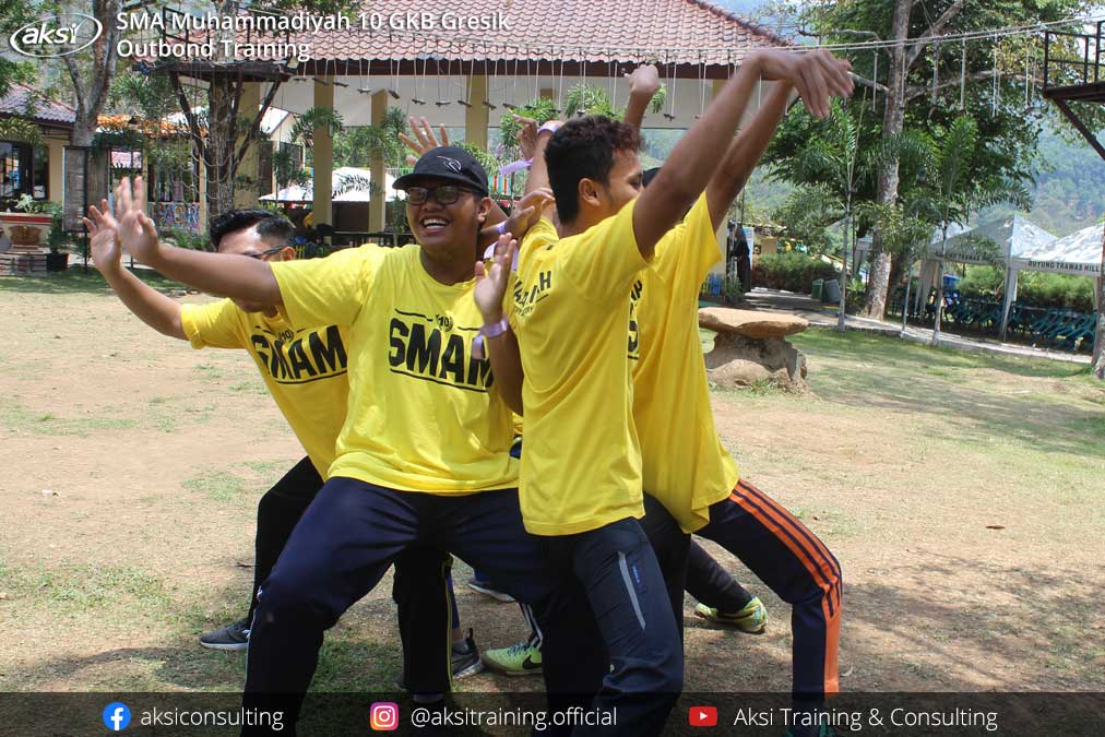 SMA MUHAMMADIYAH 10 GRESIK